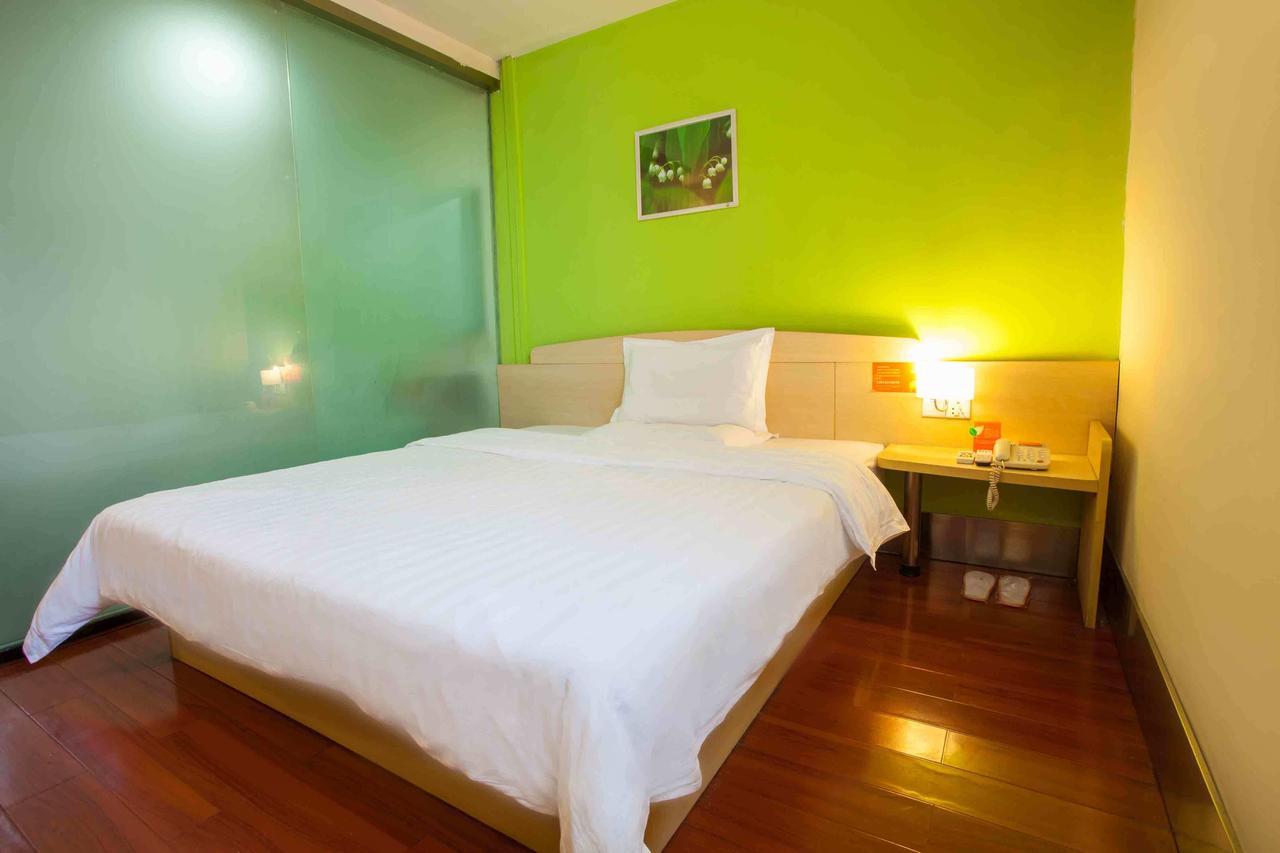 7Days Inn Shantou Coach Terminal Huang He Road Rom bilde